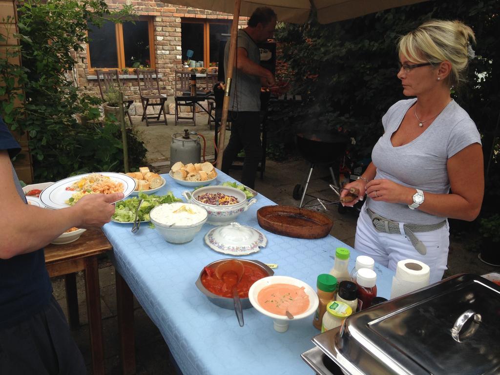 B&B De Henehoeve Heks Esterno foto